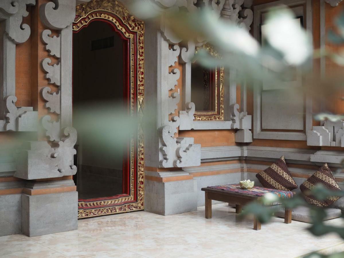 Kampung Sari Homestay Убуд Экстерьер фото