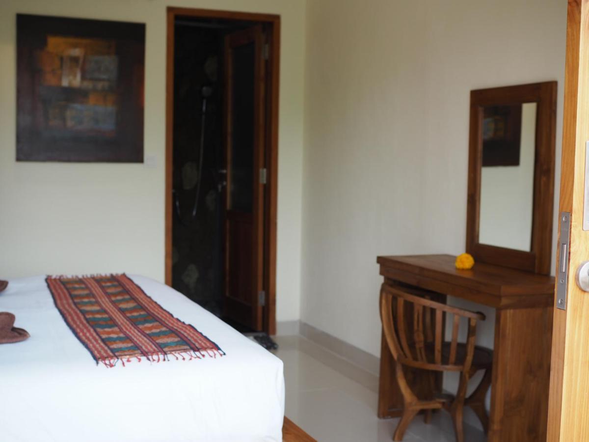 Kampung Sari Homestay Убуд Экстерьер фото